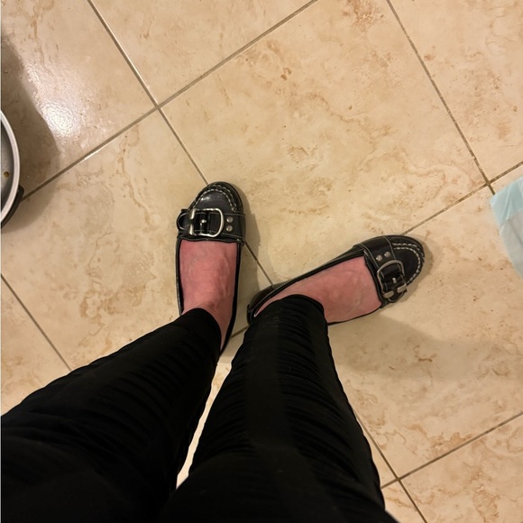 American Eagle faux patent leather flats size 6 - Picture 1 of 8